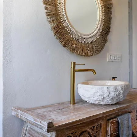 Secret Boutique Bracha